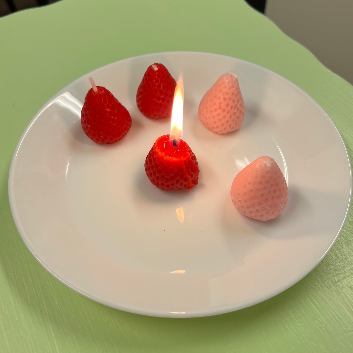 Candle Strawberry red