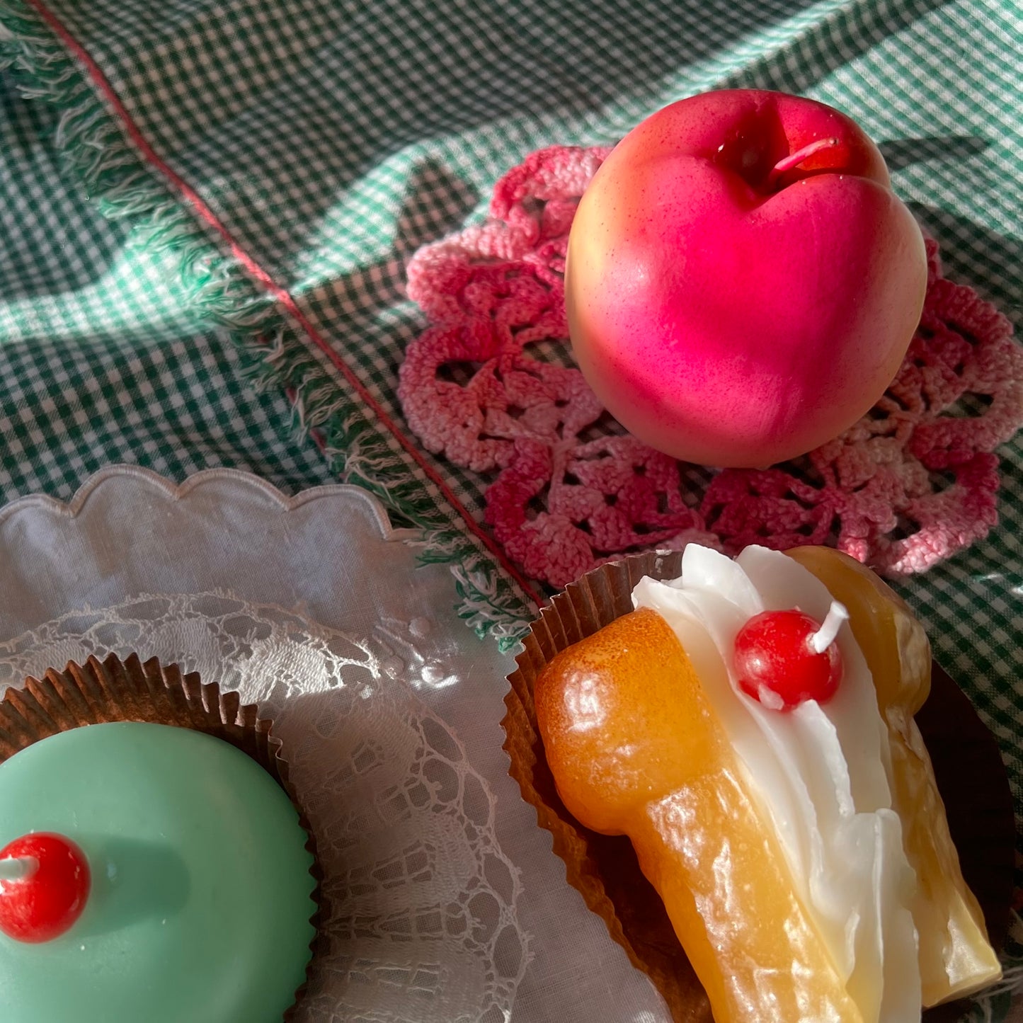 Handmade Peach candle ~ Italy