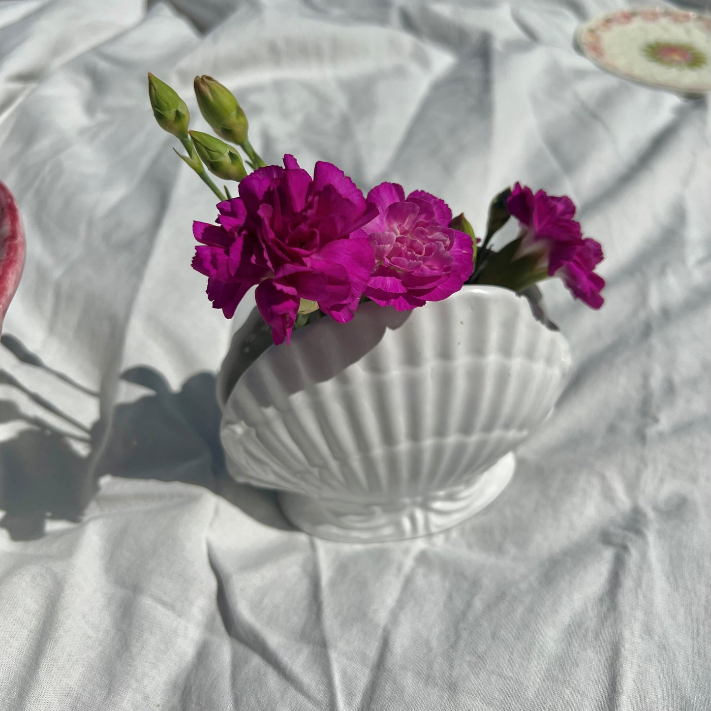 Shell napkin holder